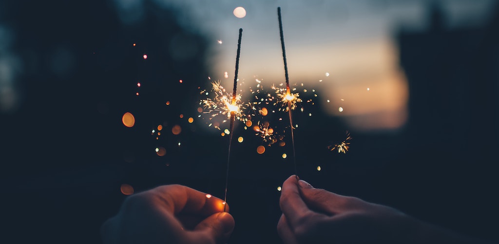 How to Reach Your Year-End Fundraising Goals: 6 Top Tips
